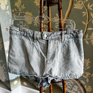 We the free peekaboo skort!!